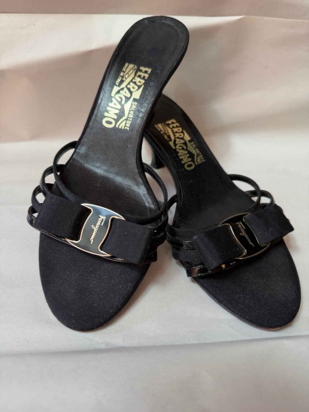 Salvatore Ferragamo Black Vara Bow Mules Kitten Heels